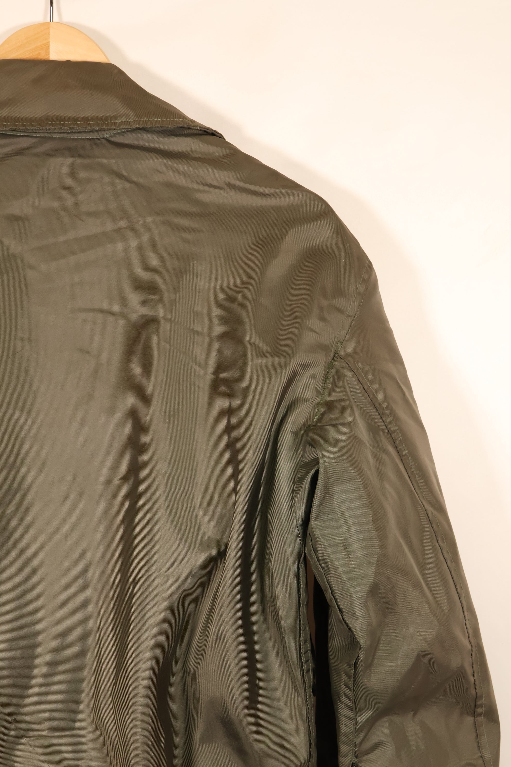 Estimated late 1980s; S–M; U.S. Navy; CWU-45P; Intermediate Flight Jacket; Used