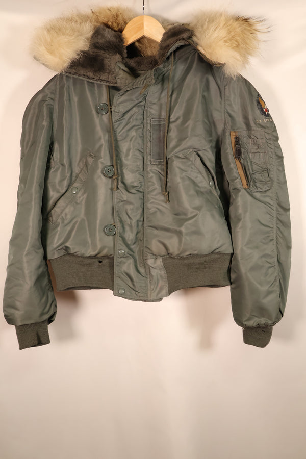 Mid-1950s, MEDIUM, U.S. Air Force (USAF), N2-B Flight Jacket, Used