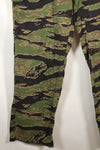 Late 1960s-70s Taylor Late War Tiger Stripe Large Pants Used