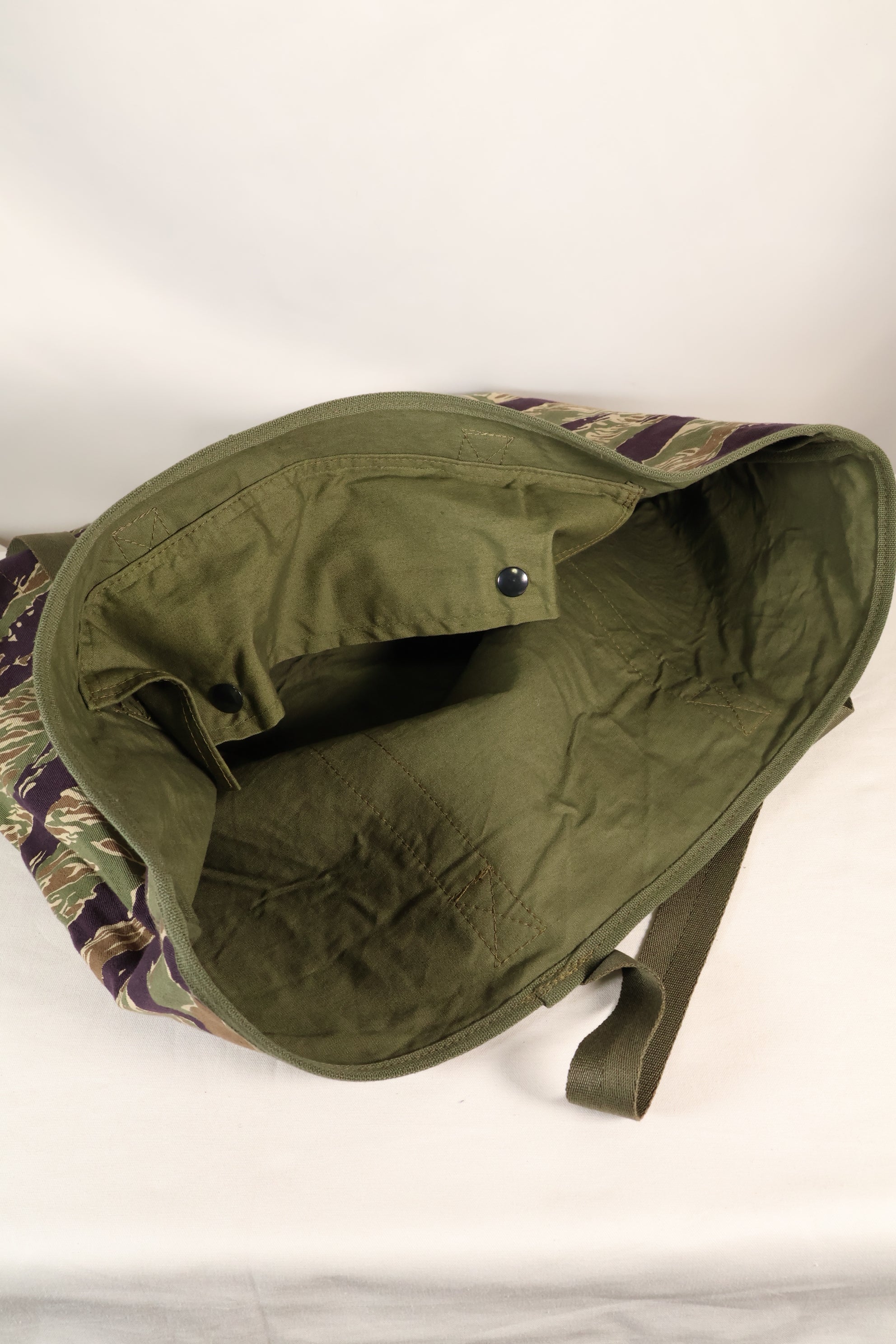 MILITARIA 1911 xSignal Depot collaboration Okinawa Tiger Tiger Stripe Tote Bag