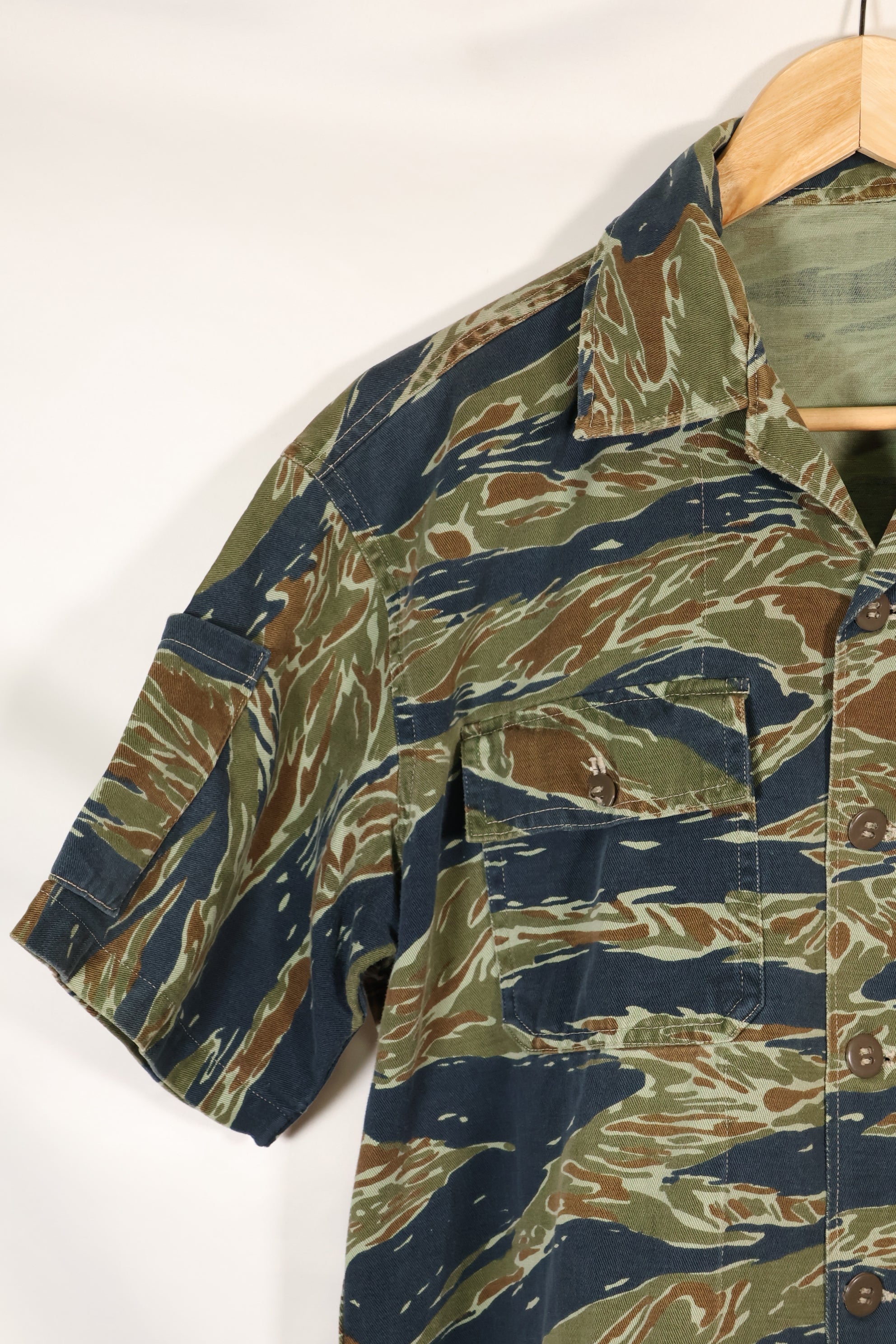 Mid-1970s, Thailand, Silver Tiger half sleeve shirt, tiger stripe, used.