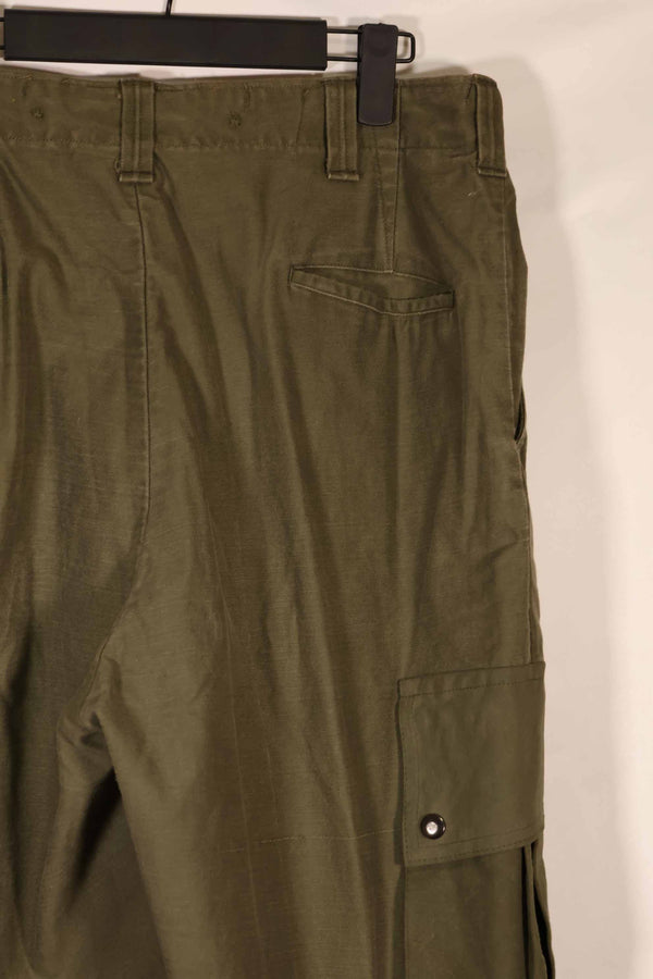 Real 1940s-50s US Army M45 cotton field pants, used.