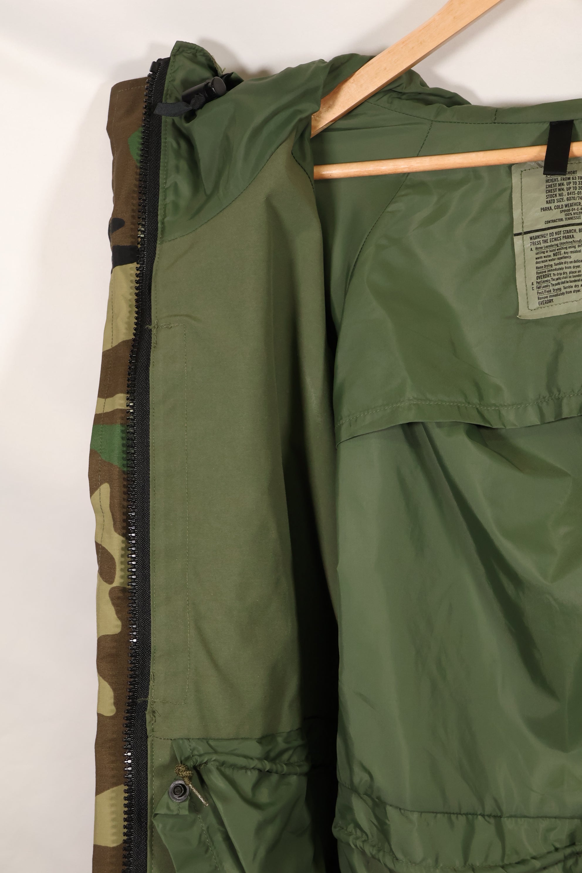 2004  X-S-S U.S. Army Woodland Camouflage ECWCS Gen1 Gore-Tex Late Model Used