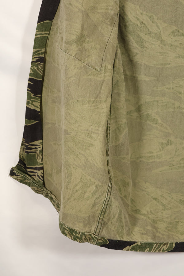 Mid-1960s US Cut Okinawa Tiger Lime Green Color Tiger Stripe Shirt Used
