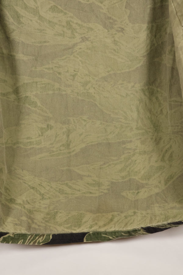 Mid-1960s US Cut Okinawa Tiger Lime Green Color Tiger Stripe Shirt Used