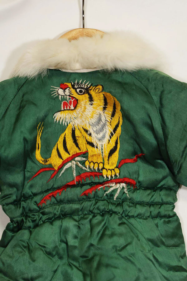 1950s Japanese souvenir for U.S. soldiers, children's flight suit with tiger, unused.