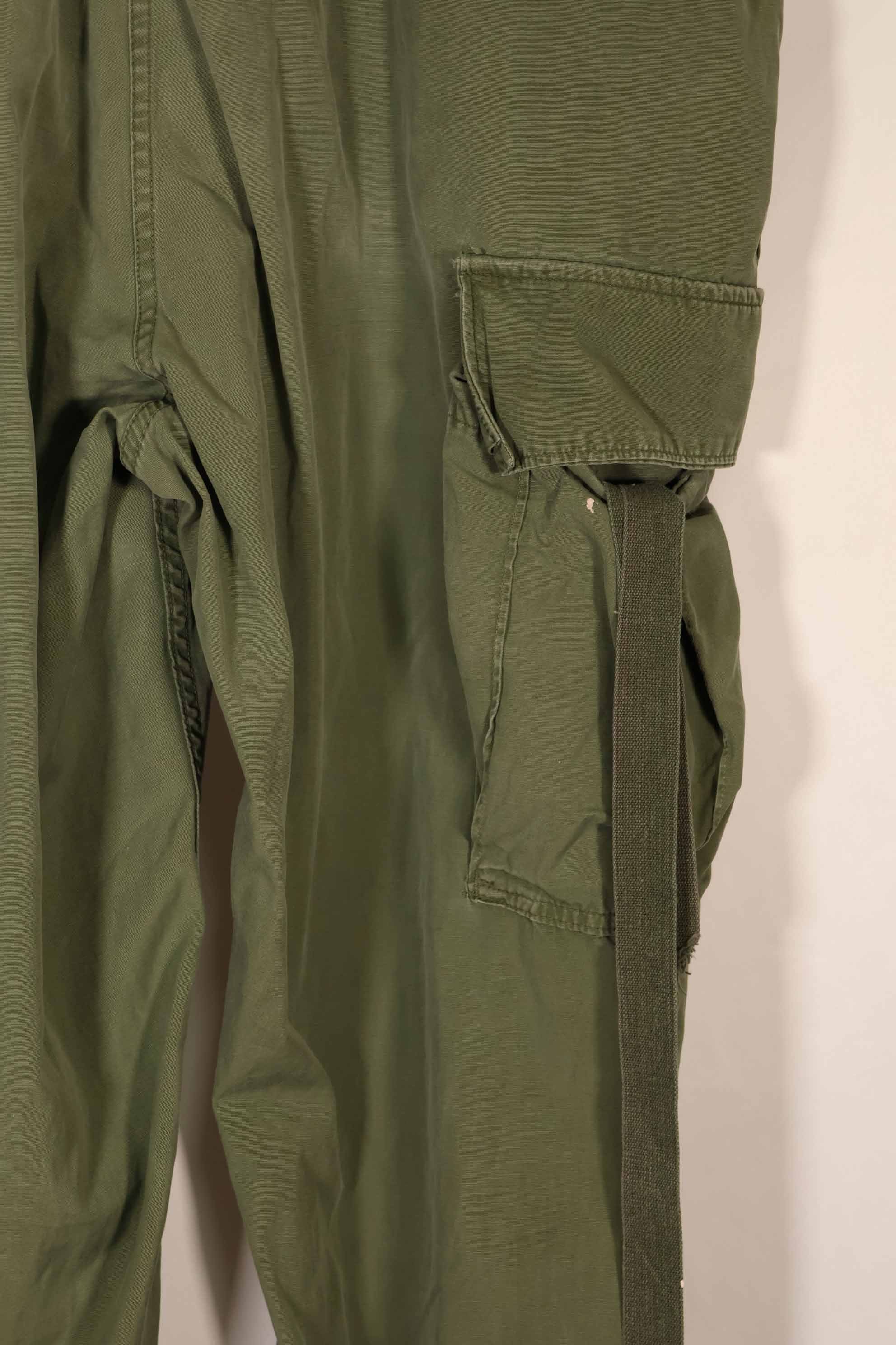 Real 2nd Model Jungle Fatigue Pants Used Used strong signs of use, no size tag.