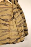 Late 1960s US-S Gold Tiger Pattern US-Cut Tiger Stripe Shirt, Used