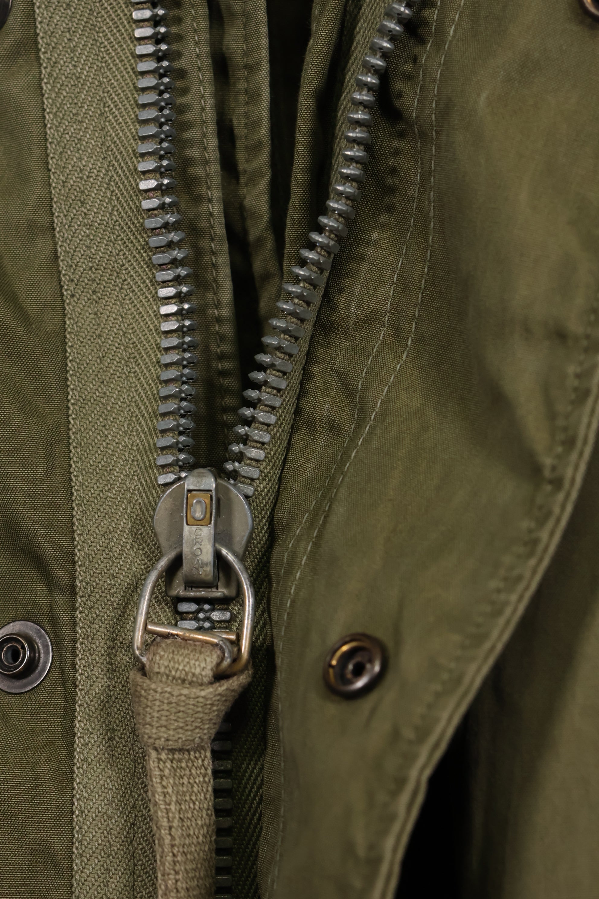 Early 1950s MEDIUM US Army M51 Field Parka, shell only, used.