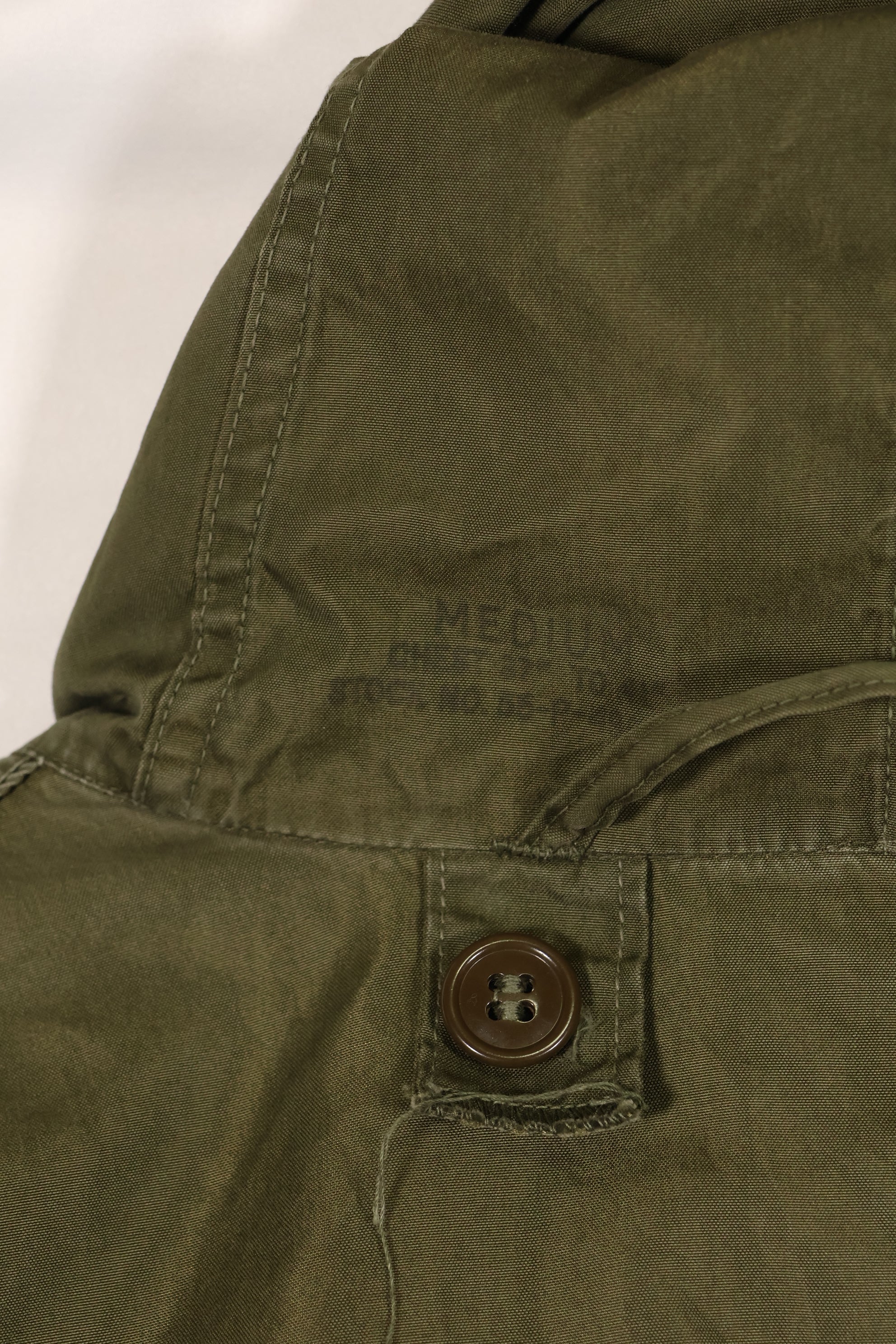 Early 1950s MEDIUM US Army M51 Field Parka, shell only, used.