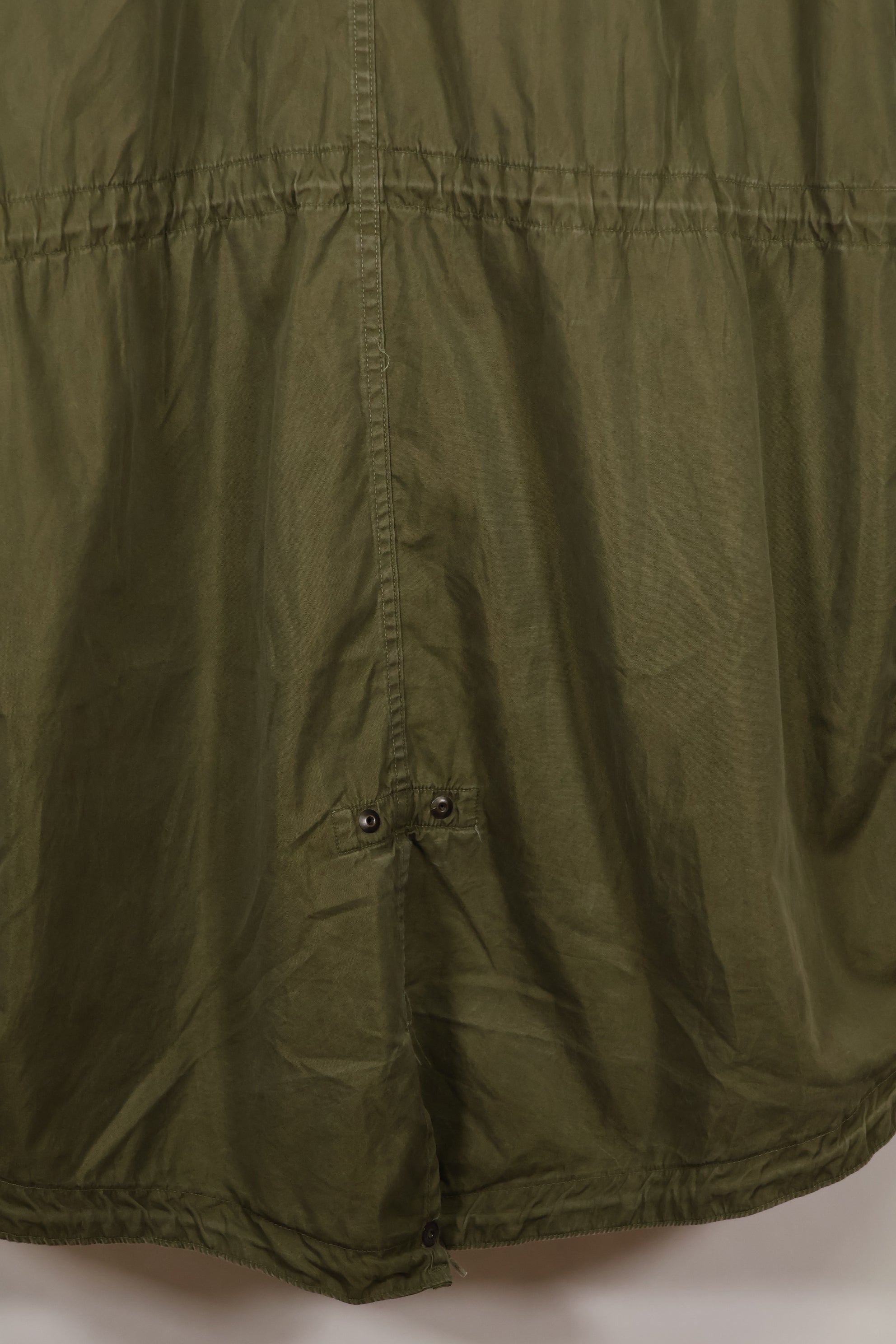 Early 1950s MEDIUM US Army M51 Field Parka, shell only, used.
