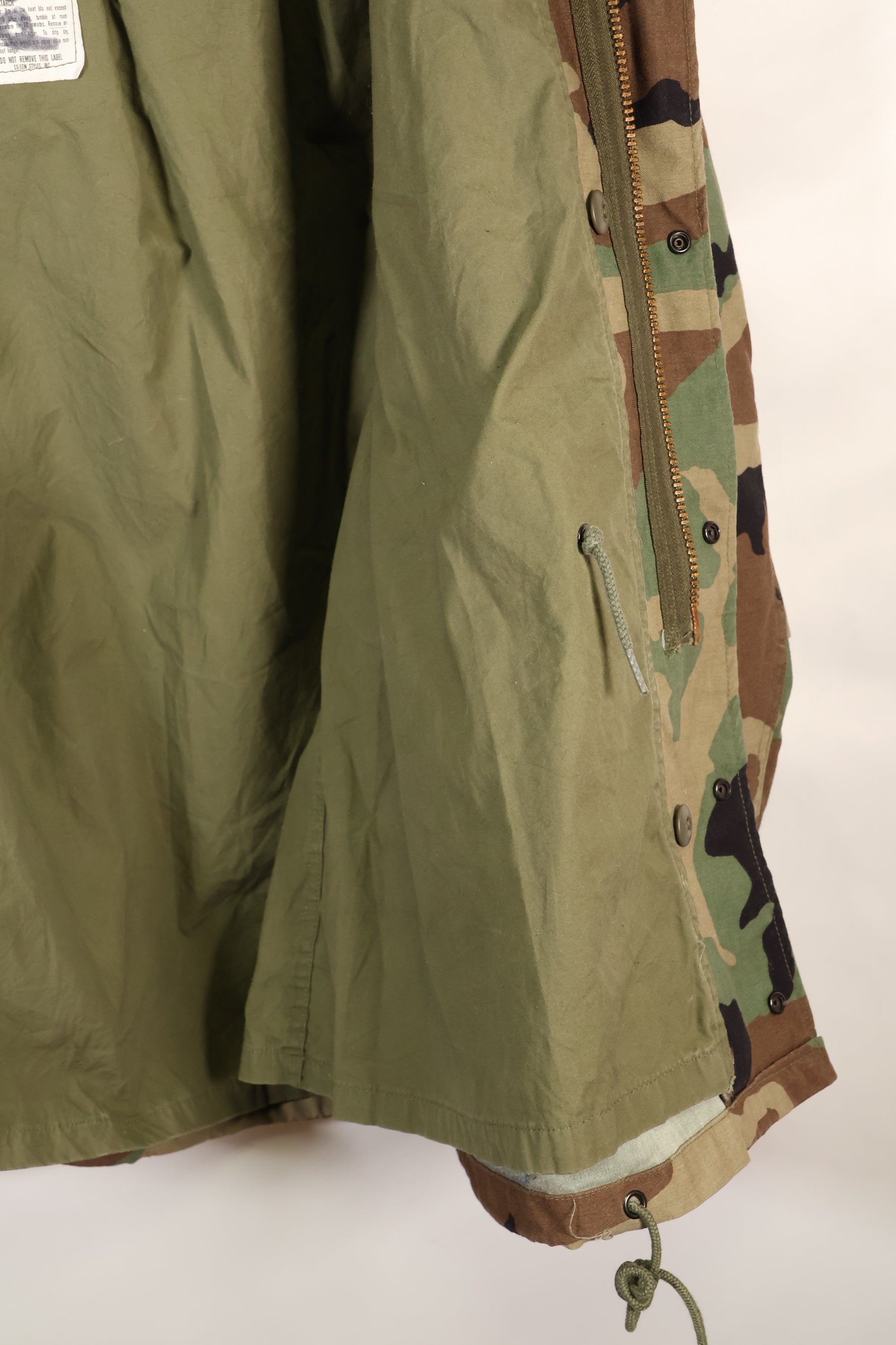 1983 Contract M-R Early Lot M65 Field Jacket Woodland Camouflage Brass Zipper Used