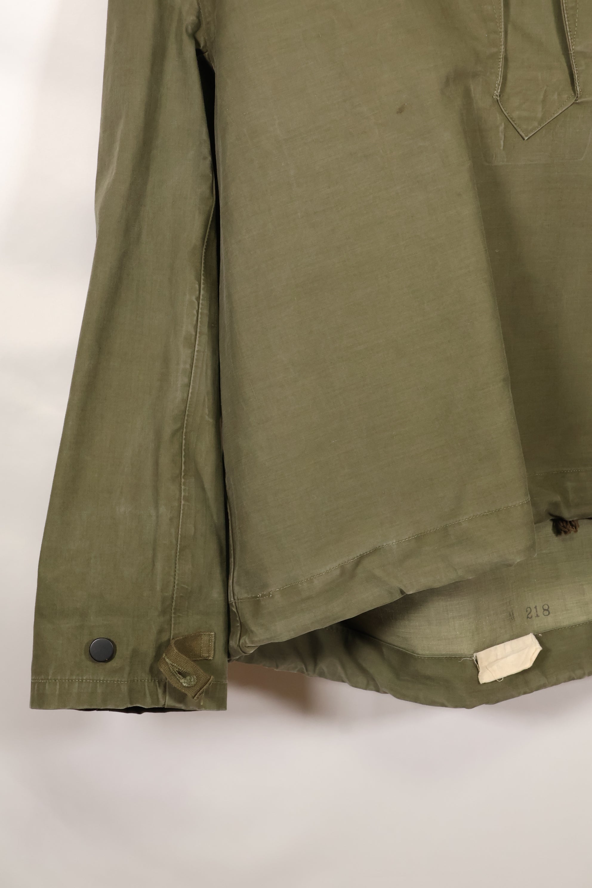 1950s-60s size M US Navy rain deck parka anorak, used.