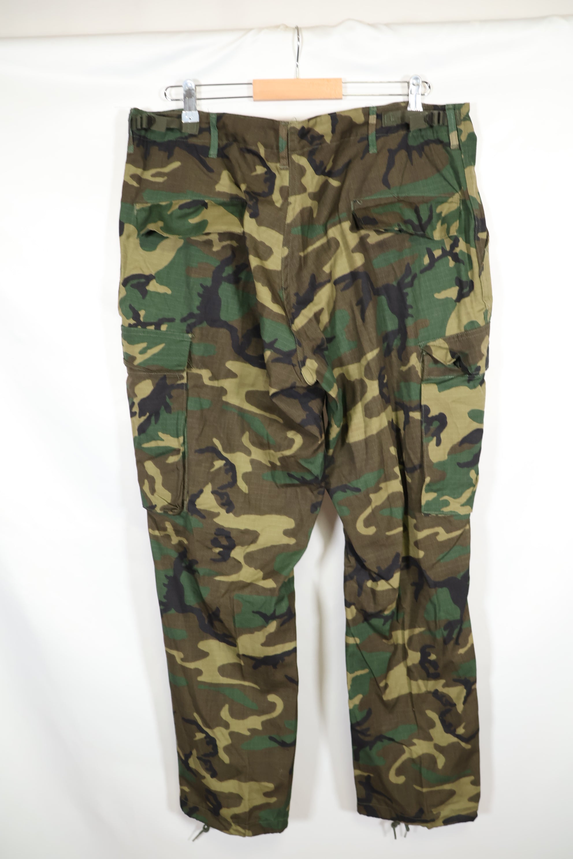 Deadstock 1981 LC Leaf ERDL Camouflage Pants L-S