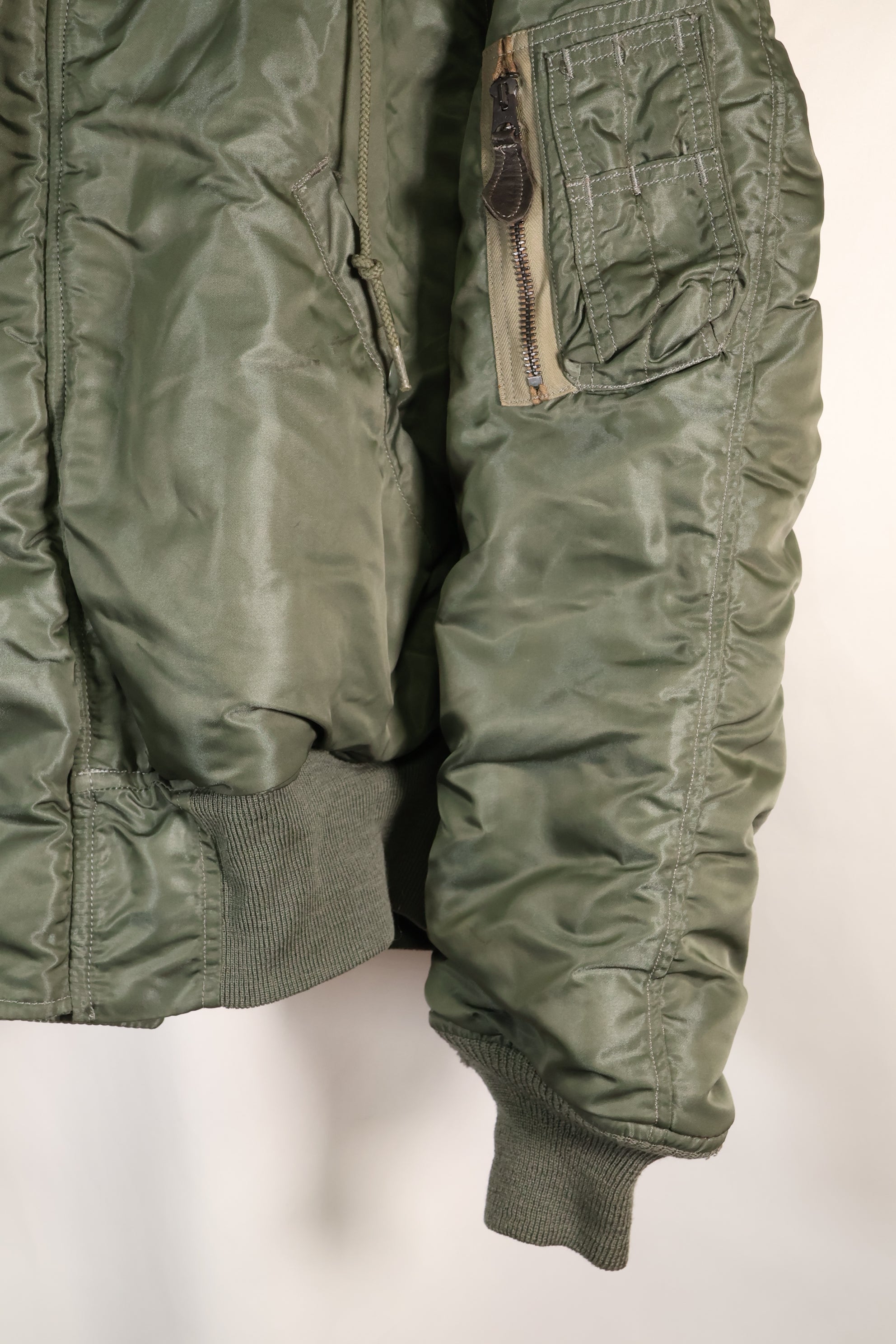 1962 Contract MEDIUM N2-B Flight Crew Flight Jacket Heavy Zone Used