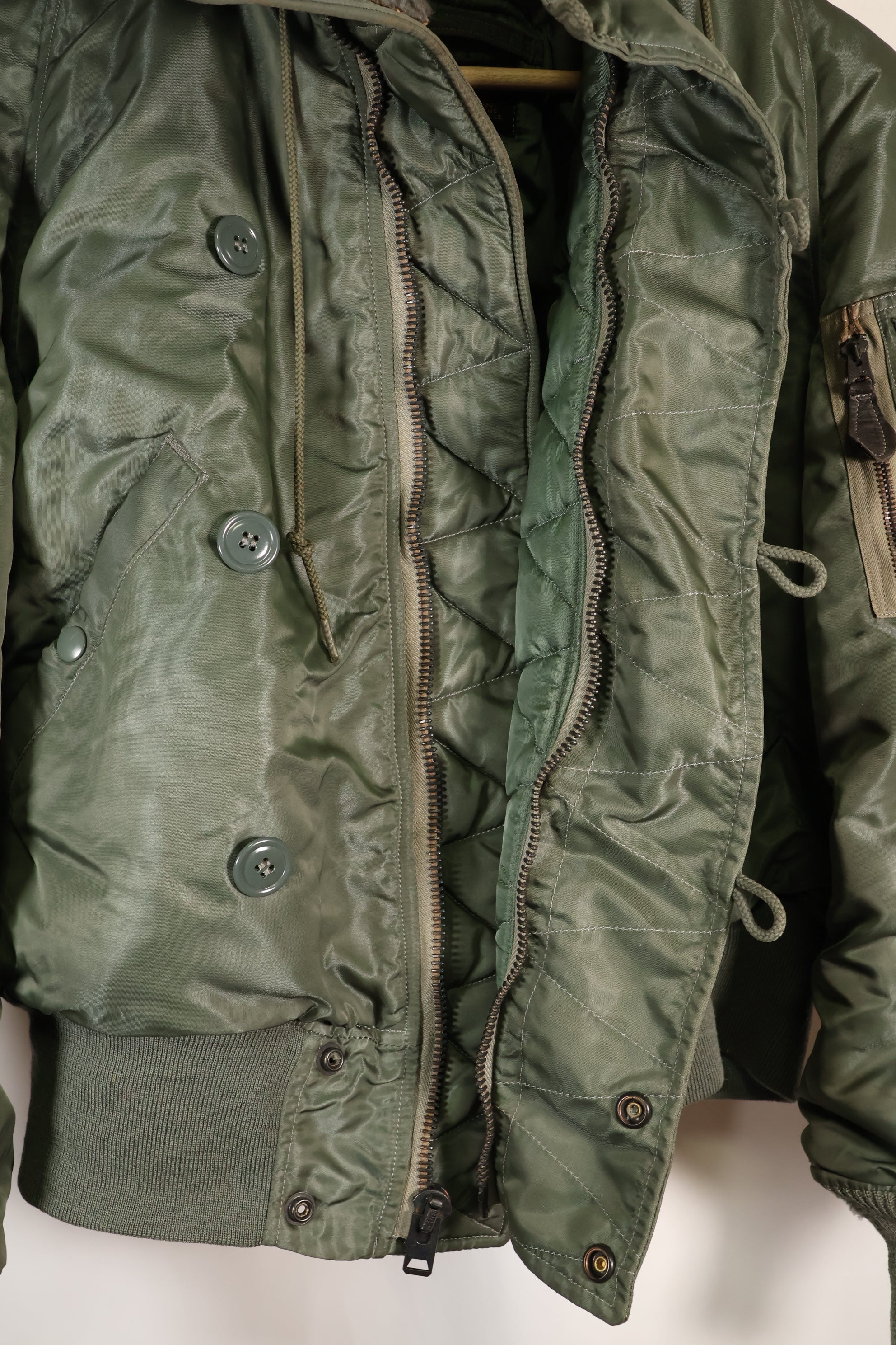 1962 Contract MEDIUM N2-B Flight Crew Flight Jacket Heavy Zone Used