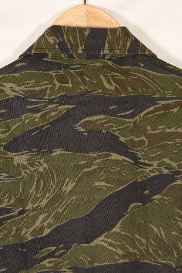 Real TO78 Okinawa Tiger Tiger Stripe Shirt No Stamp Used