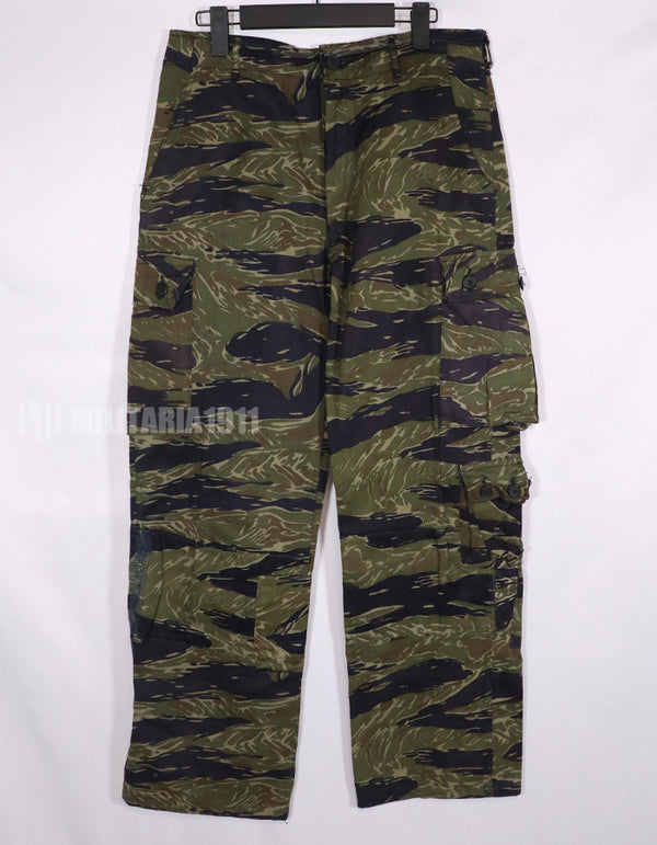 Real TO78 Okinawa Tiger Tiger stripe pants, damaged, real, fabric in good condition.