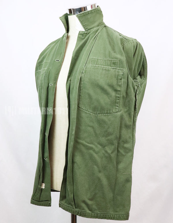 Original Utility Shirt OG-107, made in late 1960's-early 1970's, wartime lot.