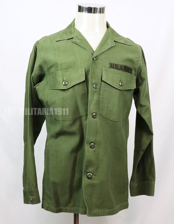 Original utility shirt OG-107, made in early 1970s, wartime lot, US Army, with tape.