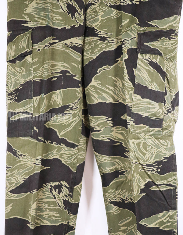 Authenticity unknown Real fabric Okinawa CISO Tiger Tiger stripe fatigues pants in good condition